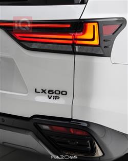لێکزس LX